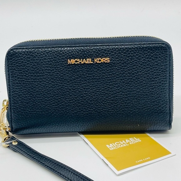 Michael Kors Large Flat MF Phone Case Wallet Black - Picture 2 of 8